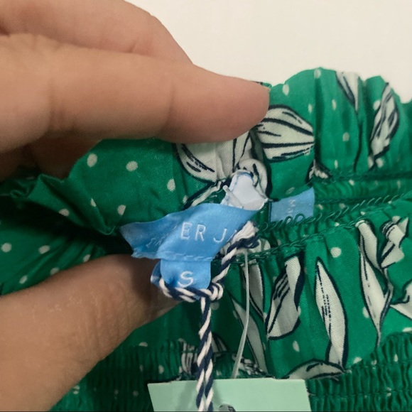 NWT Draper James Green Smocked Floral Midi Lucy Dress Sz Small - Picture 6 of 10